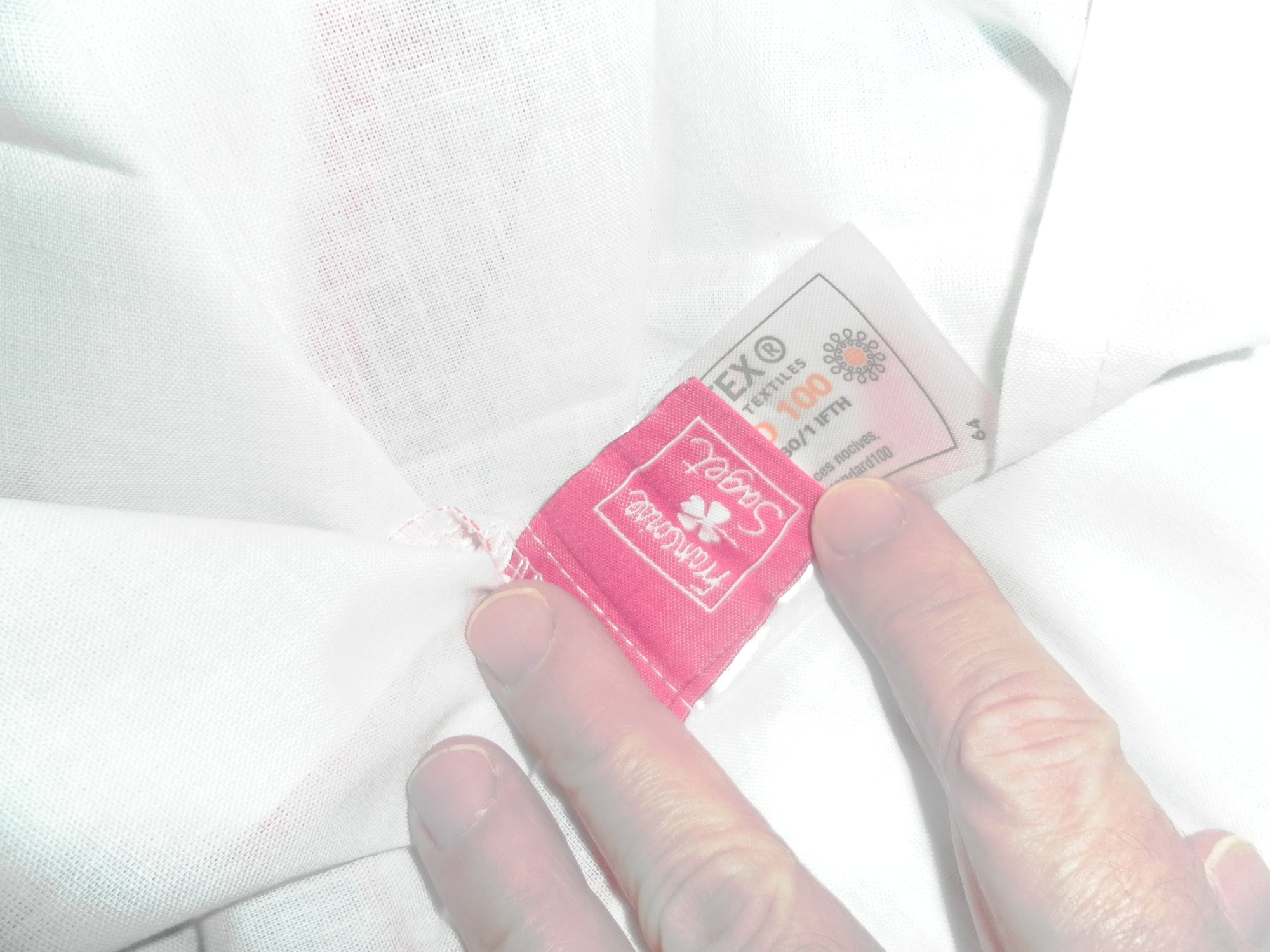 NEUVE - PARURE FLEUR CORAIL 4 PIECES