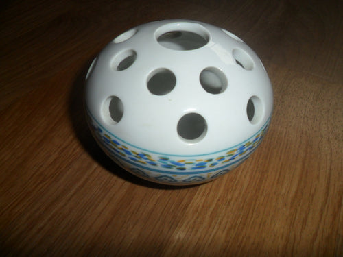 vase/pique fleurs, parfait état