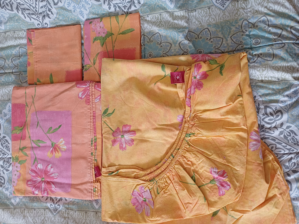 linge de lit motif floral