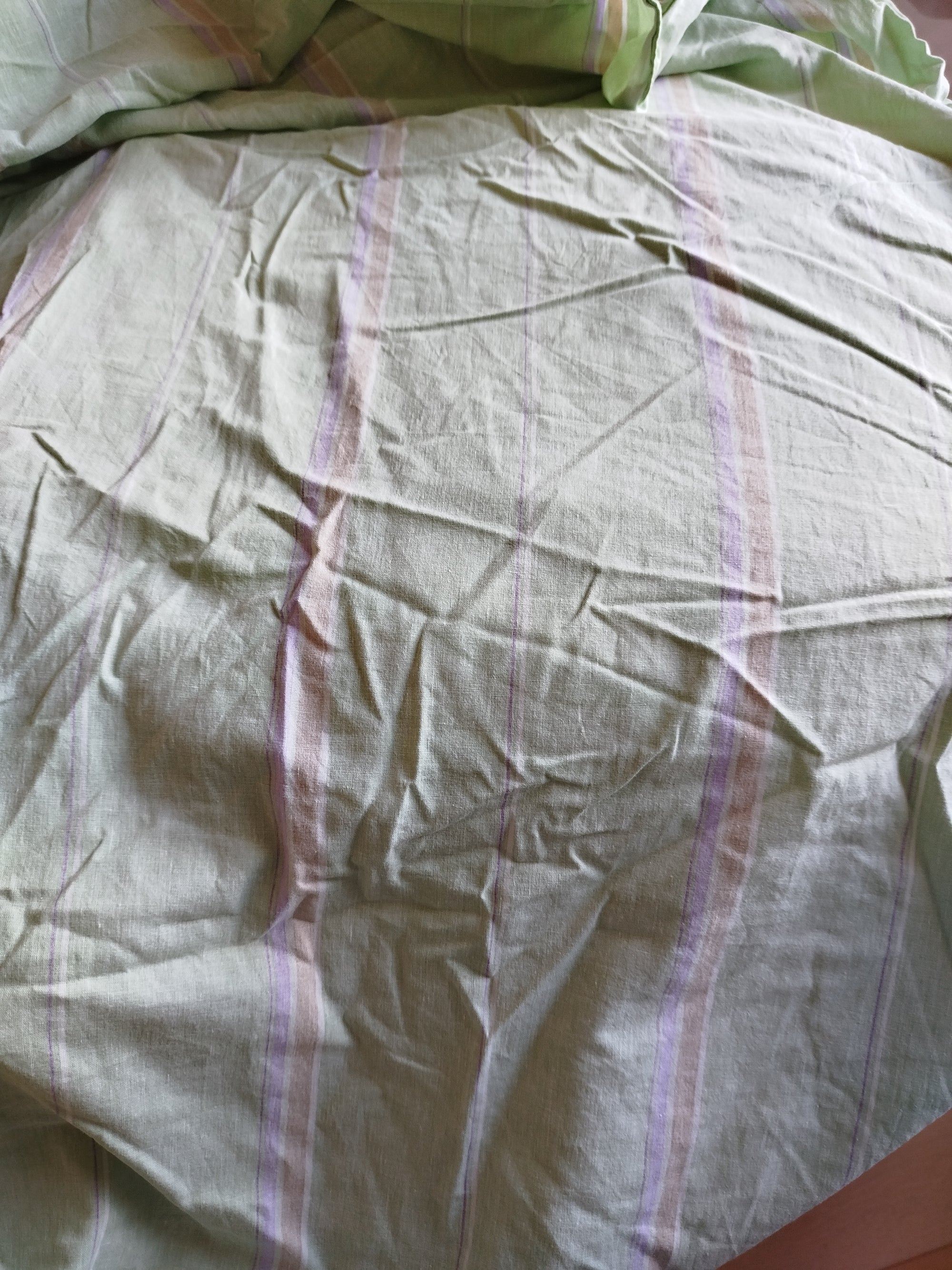 Housse couette 140, drap et drat housse, taies d'oreillers
