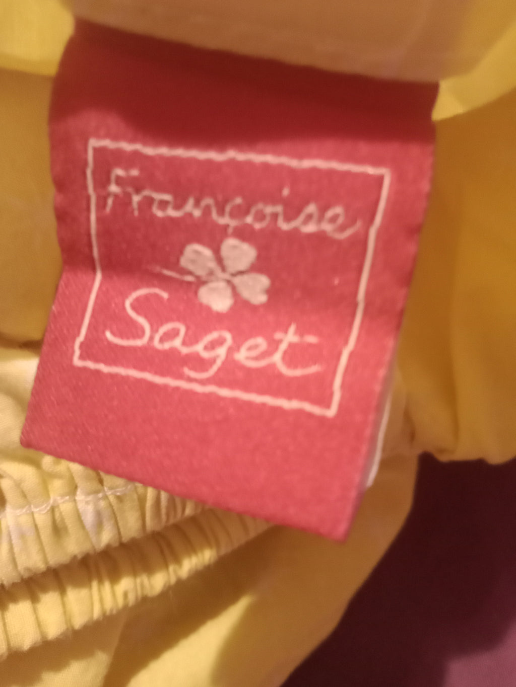 Drap plat 220x240 2 personnes drap housse 140x190 housse de traversin 44x180 marque francoise saget modèle mimosa jaune et blanc