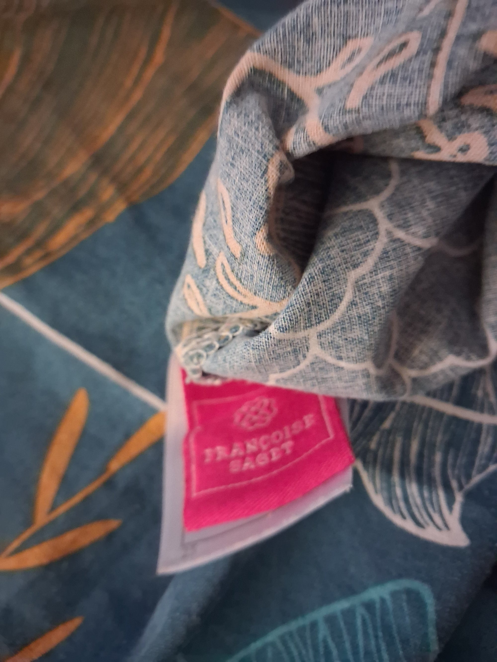 Housse de couette et 2 taies vert motifs doré