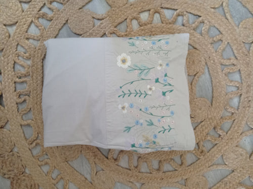Drap brodé