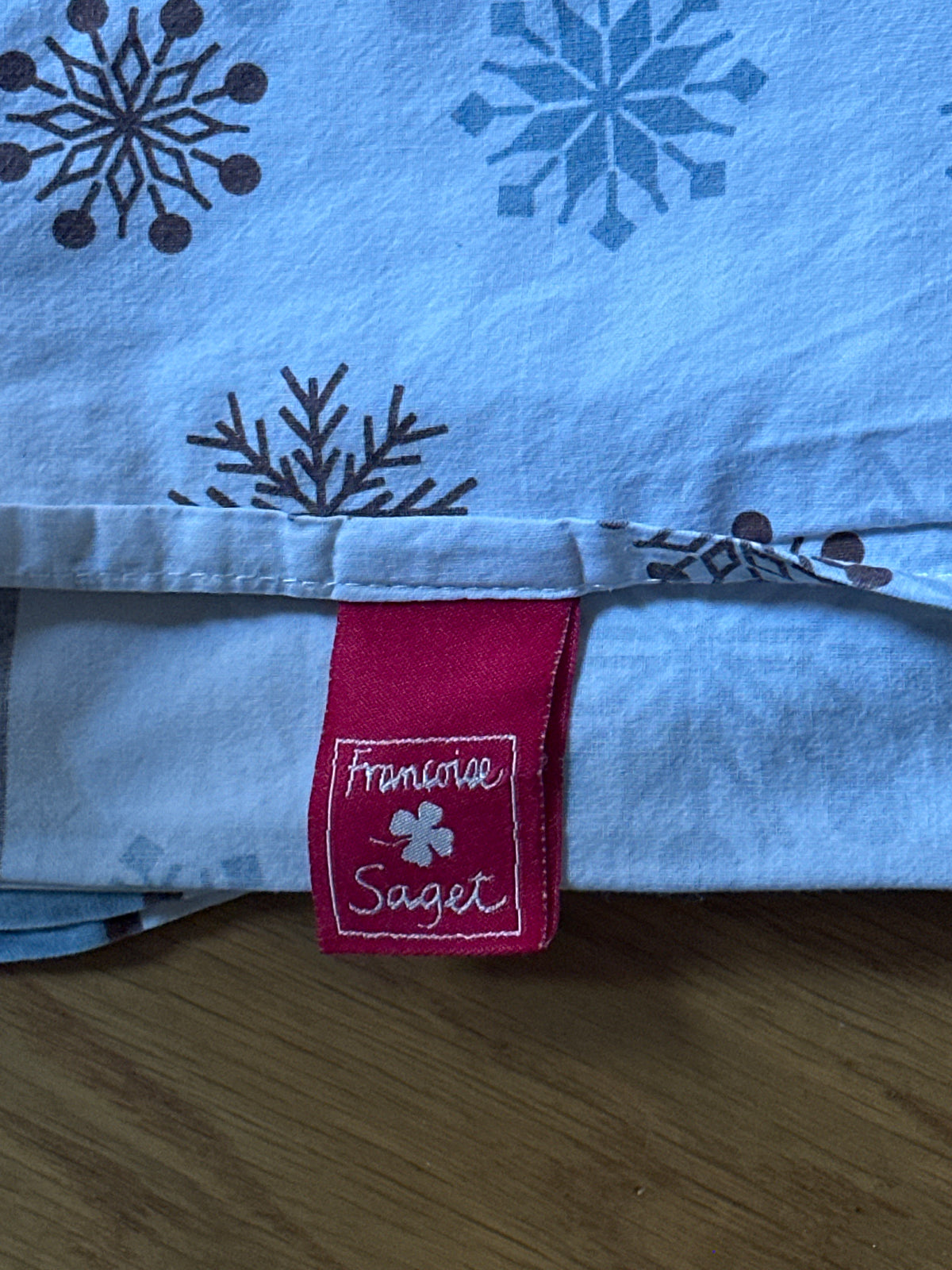 Drap une personne motif neige