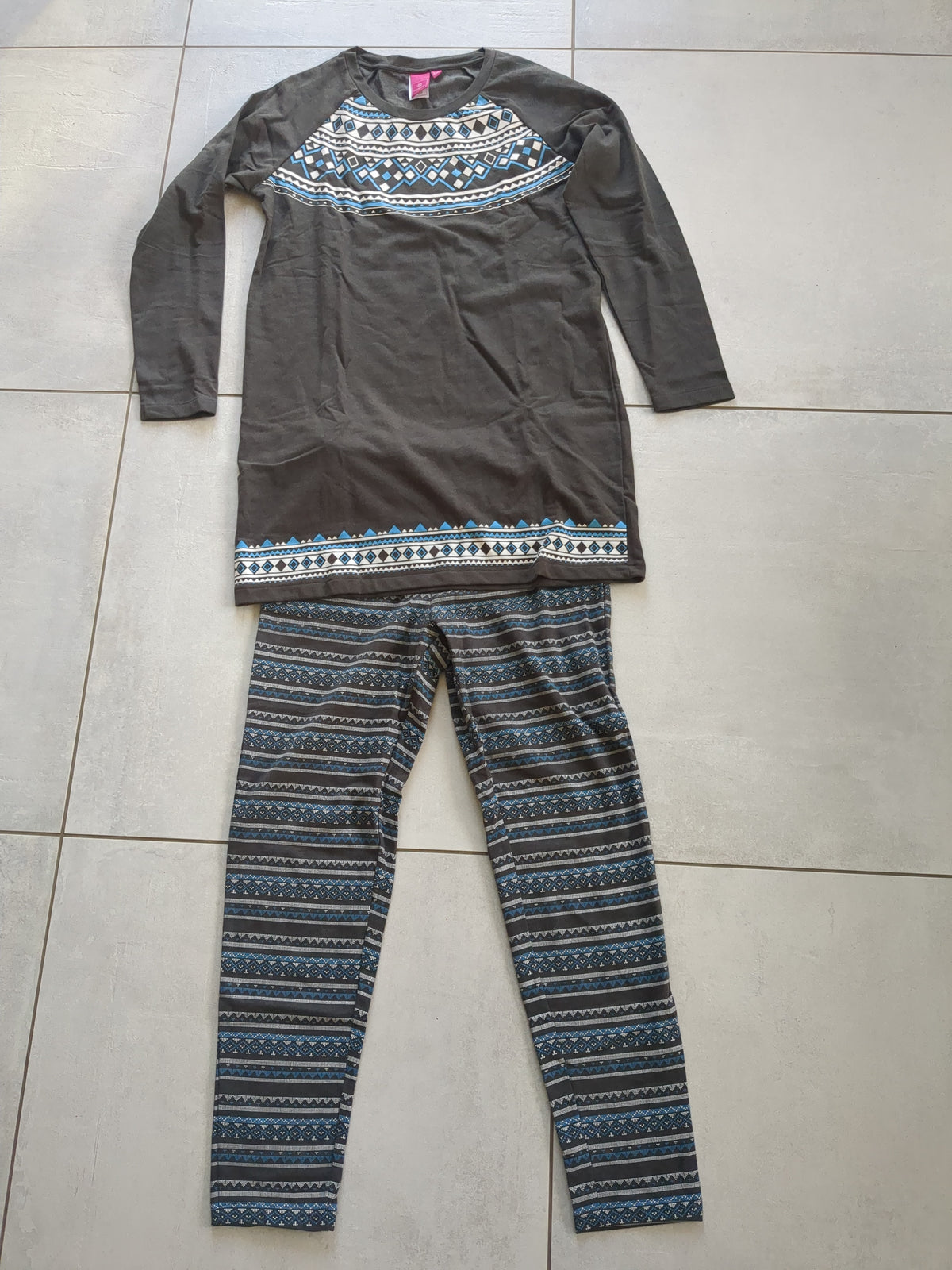 Ensemble homewear sweat-polaire