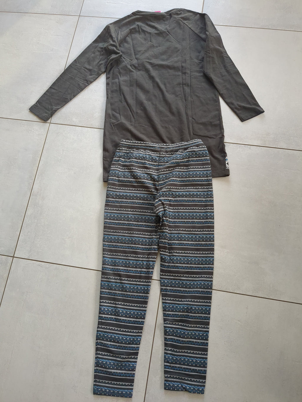 Ensemble homewear sweat-polaire