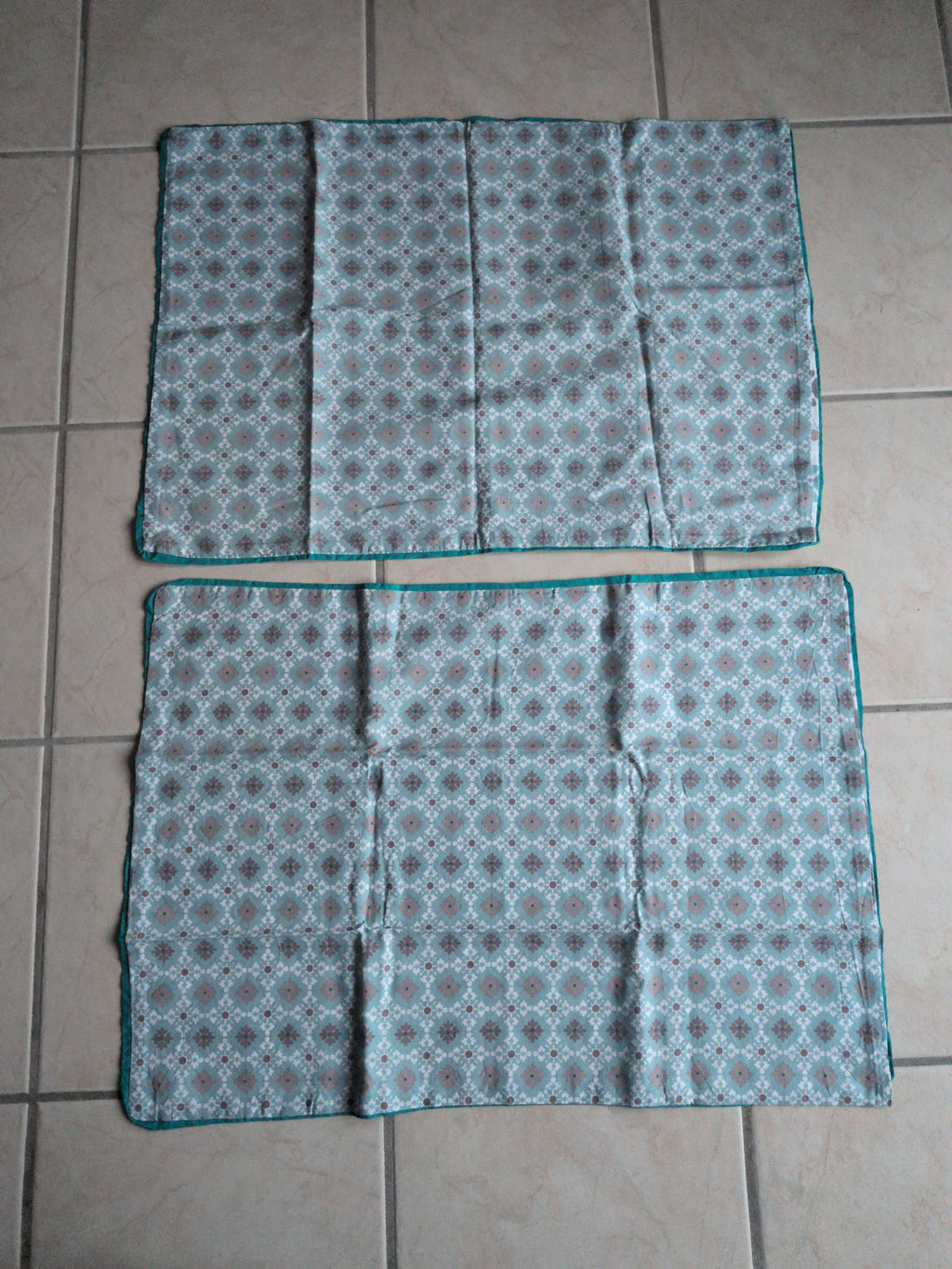 2 taies d'oreillers Azulejos