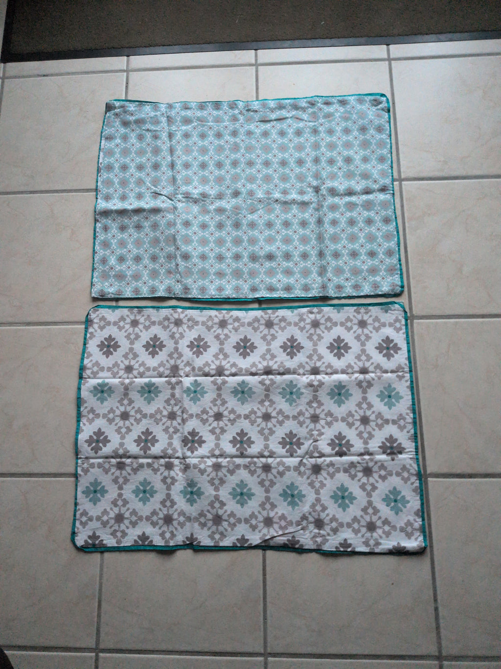 2 taies d'oreillers Azulejos