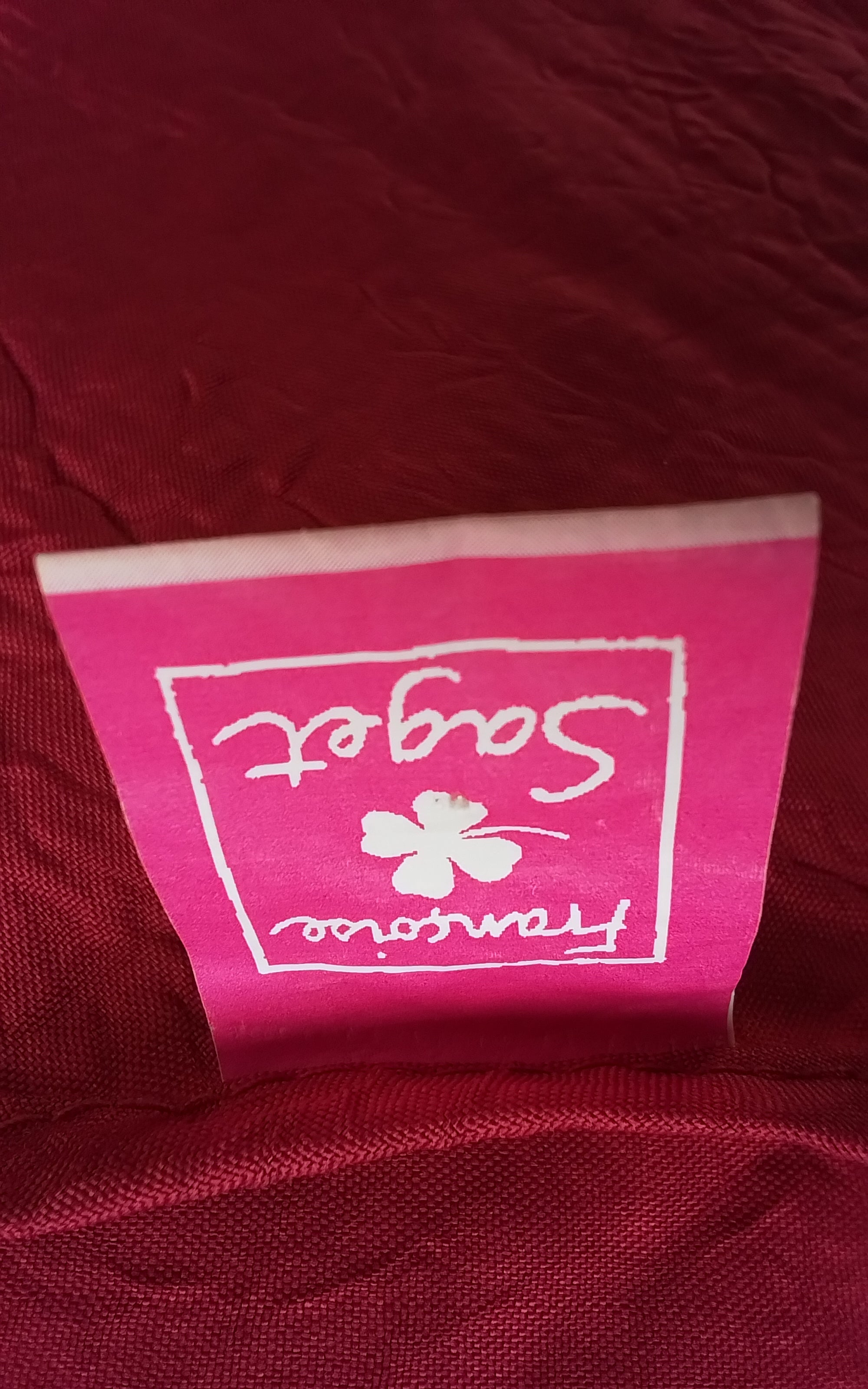 NAPPE EFFET FROISE  - COULEUR FRAMBOISE 180 DIAMÈTRE
