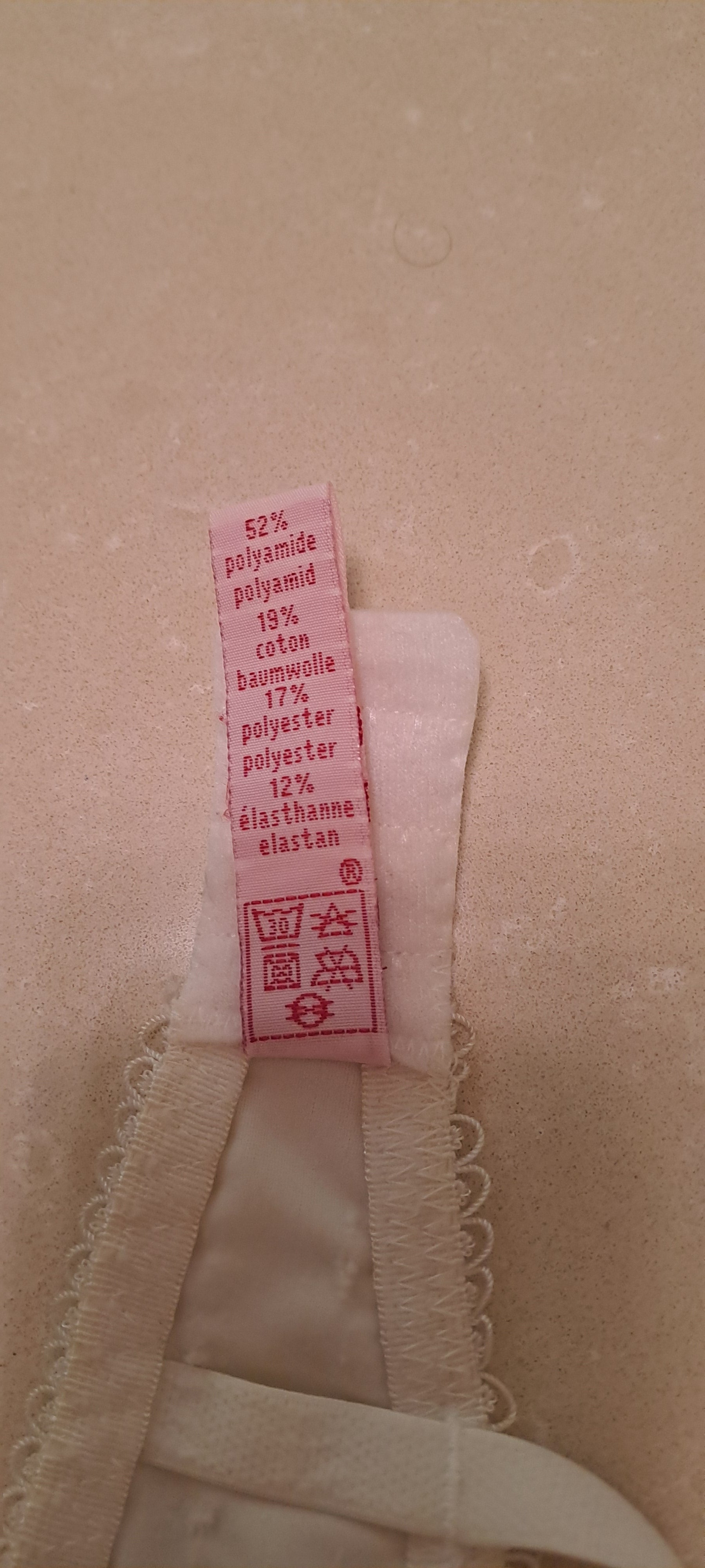 soutien gorge brodé