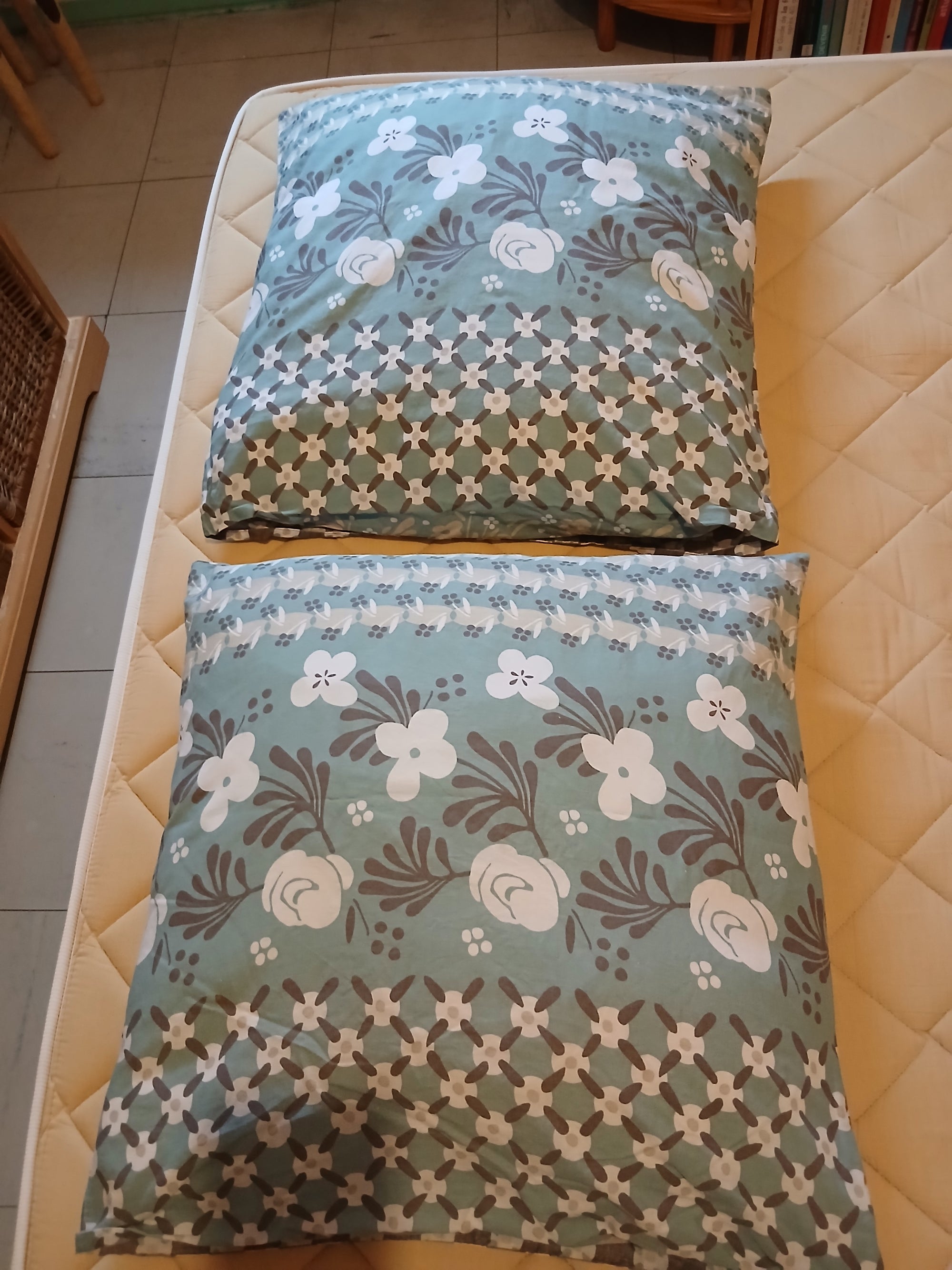 2 taies d'oreiller