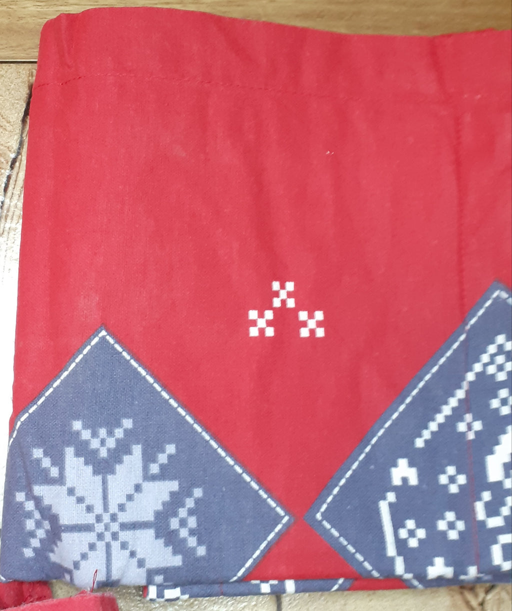 Drap Flanelle de coton motifs ornementaux très chaud grand modèle 270X300 cm et ses 2 taies d'oreiller 63X63 cm
