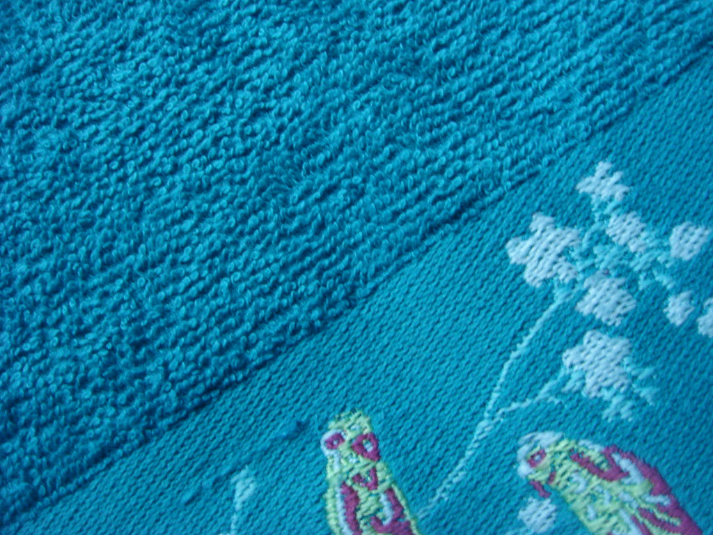 Serviette de toilette motif oiseaux