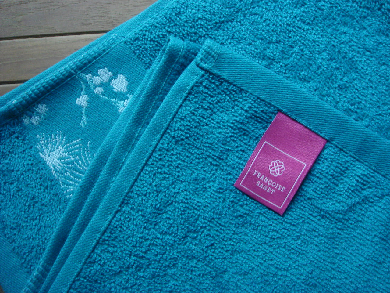 Serviette de toilette motif oiseaux