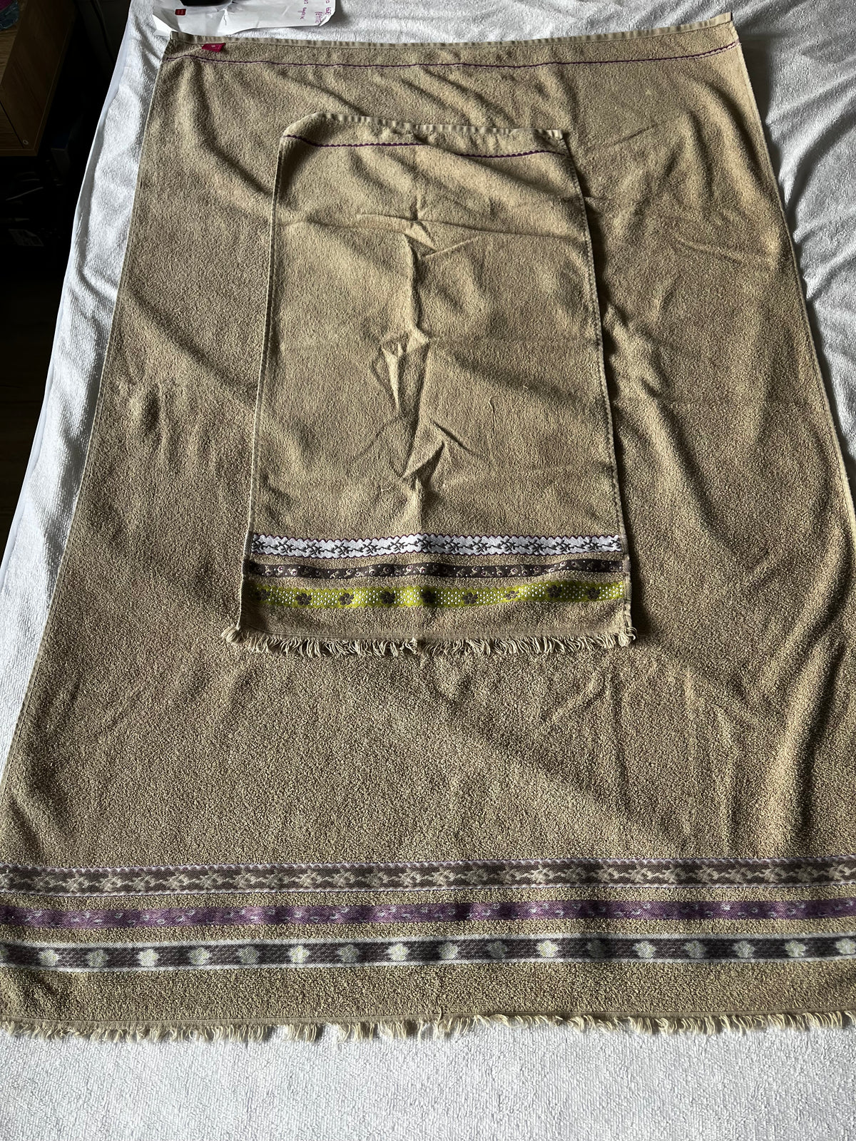 Lot serviette 1 petite + 1 gd drap de bain