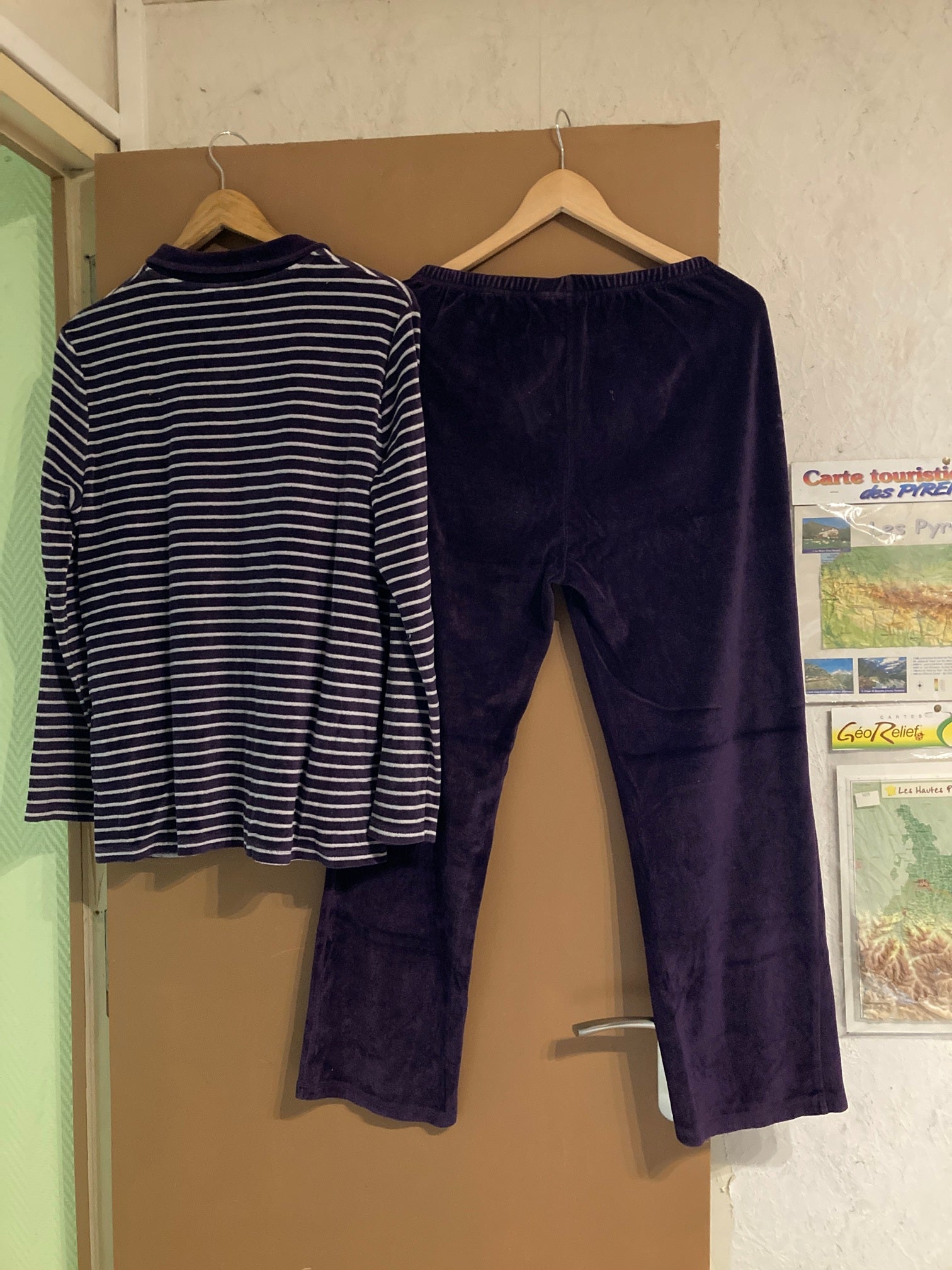 Ensemble Veste-pantalon-teeshirt Velour En promenade