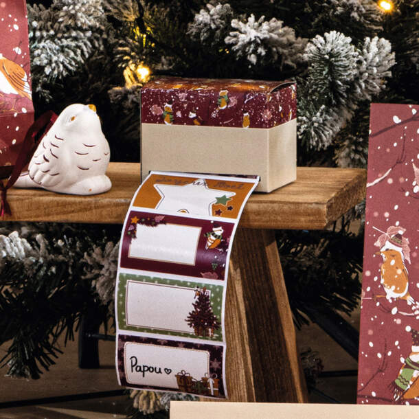 Boîte distributrice avec 100 étiquettes autocollantes Autour du sapin