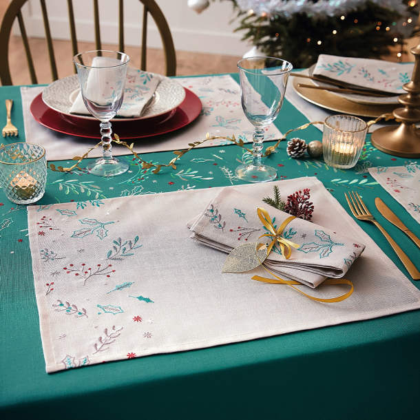 2 sets de table Baie et houx