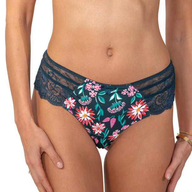 Tanga Christie