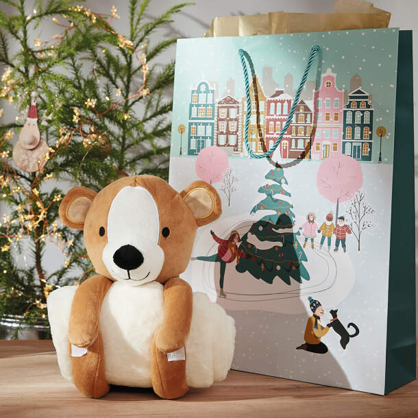 Plaid, peluche et sac cadeau Copains câlins