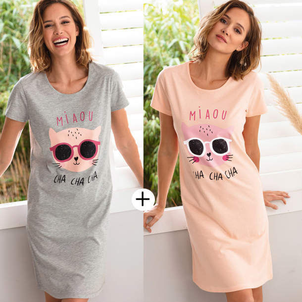 2 maxi T-shirts + 1 pochette Duo de stars