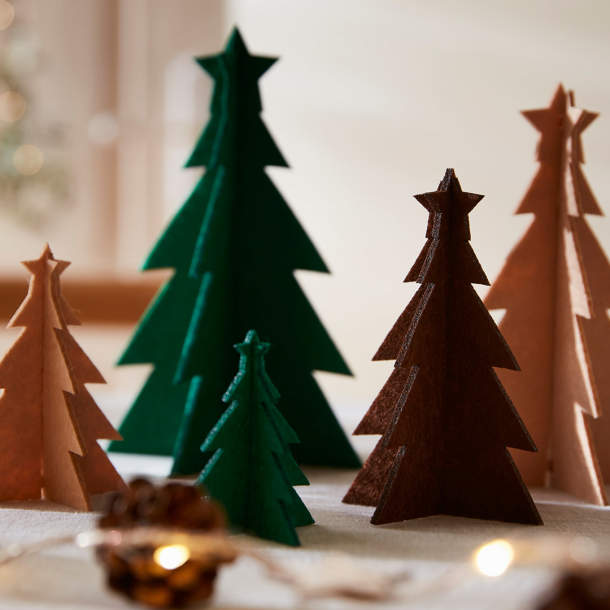 5 sapins en feutrine Forêt enchantée