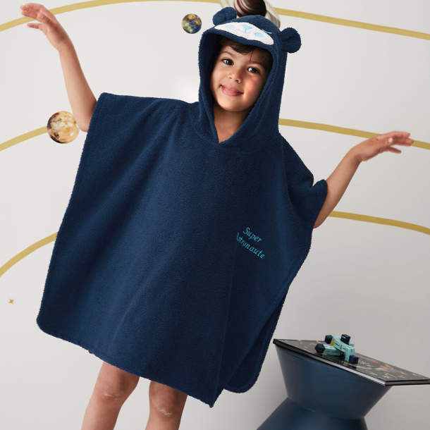 Cape de bain La tête dans les étoiles