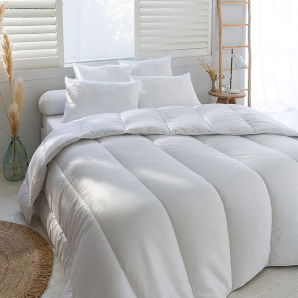 Couette légère Microfibre jacquard