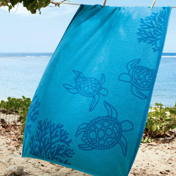 Drap de plage Sur le récif