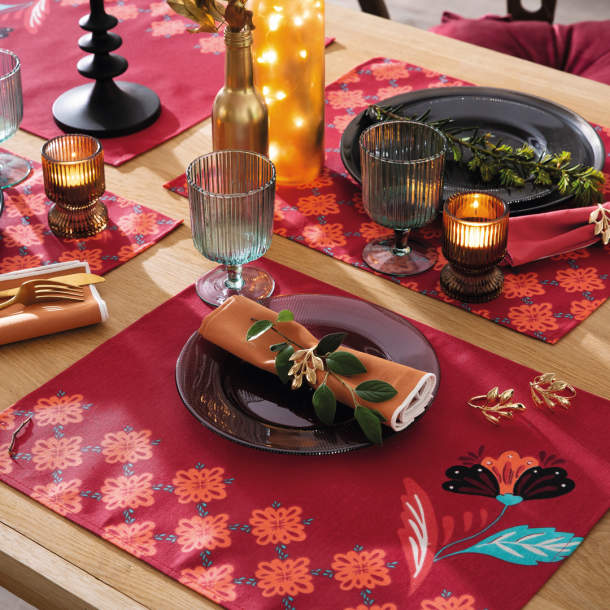 2 Sets de table Sur un air de polka